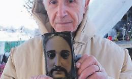 «Il nostro Cristo continua a piangere, ma la Curia non ci vuole dire niente»
