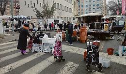 Tubo rotto, mercato in agonia: «Fine cantieri solo a febbraio»
