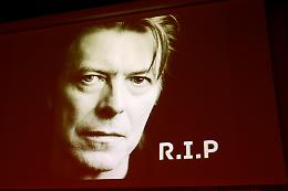 Sette anni fa ci lasciava David Bowie