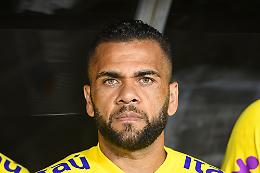 L'ex Juve Dani Alves arrestato in Spagna per violenza sessuale