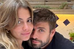 Piqué non si nasconde più: ecco la sua Clara Chia Marti