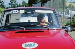 L’ex campione dei rally di 84 anni massacrato e rapinato per vendetta