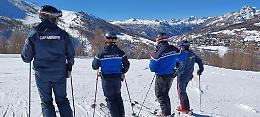 Carabinieri e gendarmeria insieme: a Sestriere il primo servizio sulle piste da sci [LE FOTO]
