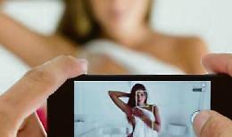 Allarme per le vendette porno: «La tua foto fa il giro di Torino»