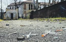 L’ospedale dimenticato dopo la ristrutturazione diventa un Tossic Park