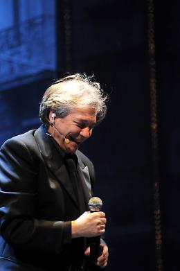 “Nu jeans” e... Nino D’Angelo: «Sono tornato per il pubblico»
