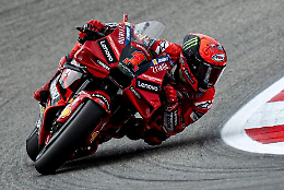 Pecco Bagnaia, fantastica doppietta in Portogallo
Dopo la Sprint Race fa festa anche nel gran premio