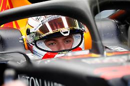 F1. Perez domina in Arabia, Verstappen 2° in rimonta. Notte fonda Ferrari