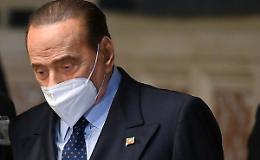 Berlusconi in terapia intensiva: è vigile e parla
