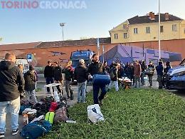 Sgomberata all'alba l'ex caserma La Marmora