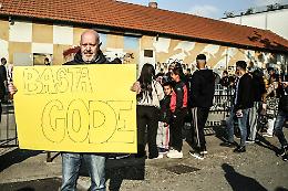 In coda dalle 4 del mattino per far valere i propri diritti