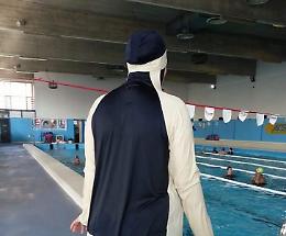 La piscina vietata agli uomini per accogliere le donne musulmane