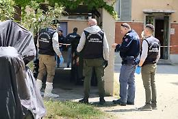 Preso a martellate in testa in corso Bramante, fermato il figlio della vittima