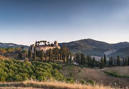 Nozze Andrea Agnelli-Deniz Acalin: tre giorni di festa in un castello 