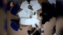«50 euro il documento, 500 per la casa finta», così aiutavano i narcos 
