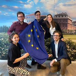 Viaggio nel cuore dell'Unione europea: sei studenti piemontesi alla scoperta dell'Europarlamento