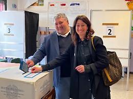 Elezioni comunali 2023, a Pianezza sarà ballottaggio tra Castello e Minò