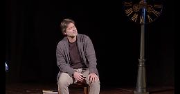 Ettore Bassi porta in scena "Il mercante di luce"