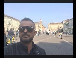 L’ultima notte di Marco Conforti tra Ferrari, brindisi e strip-tease