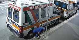 Furti e spaccate a Torino, anche le ambulanze finiscono nel mirino
