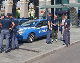 Poliziotto prosciolto a Torino: le armi ereditate e la legge del 1967