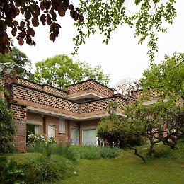 Casa Luzi all'asta: «Per colpa di una truffa»