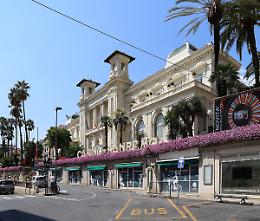 La Torino-Sanremo delle truffe: in dieci truccavano le carte del casinò