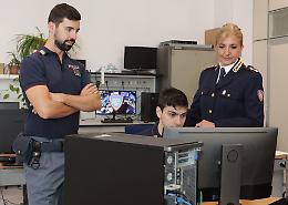 Boom delle truffe sul web, i consigli della Polizia Postale per difendersi