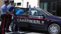 Follia nel locale, 37enne armato di coltello aggredisce i clienti 