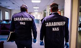Ospizio abusivo e farmaci senza prescrizioni, i Nas sequestrano la casa si riposo