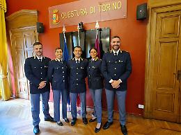 A Torino in questura arrivano 5 nuovi giovani commissari di polizia