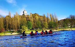 Avventure Eco-Turistiche a Torino: Dragon Boat e Tramonto sul Po
