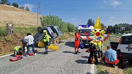 Si ribalta un'auto: nell'incidente muore una 82enne di Pecetto, ferite tre amiche