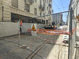 Caos via Po, tra strade  chiuse e barriere: «Il nostro fatturato è quasi azzerato»