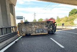 Incidente sulla Torino-Pinerolo: 6 feriti e lunghe code