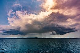 Medicane e downburst: cosa sono e cosa sta succedendo al clima