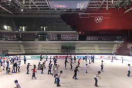 Mostre, aperitivi e pattinaggio sul ghiaccio: il Palavela si trasforma in Casa TO2025 in vista dell'Universiade