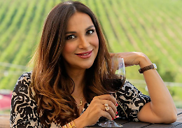 Vi ricordate Selen, l'icona hard anni '90? Adesso fa "un vino da godere"