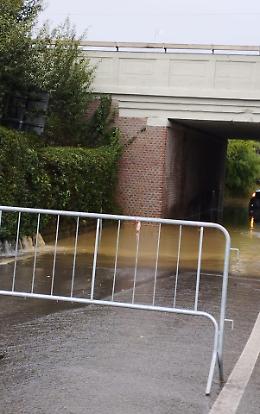 Maltempo in Piemonte, chiusi due sottopassi: «L’acqua ha raggiunto i 30 centimetri»
