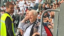 Allo Stadium a 80 anni: il tifoso della Juventus conquista il web