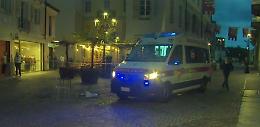 Butta la droga della 'ndrangheta, gli gambizzano la fidanzata