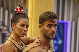Elisabetta Gregoraci e Pretelli: Torino canta il loro “amore”