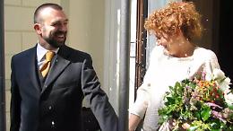 Uccide moglie e figlio, poi va in casa di riposo e accoltella la suocera