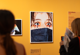  Da Saluzzo a Caraglio, donne che fotografano le donne: 12 autrici di Magnum Photos in mostra