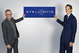 Stellantis vende le sue azioni agli operai: mille euro per chi le compra