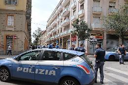 "Allah Akbar" e coltello in pugno, fermato vicino alla sinagoga (IL VIDEO)