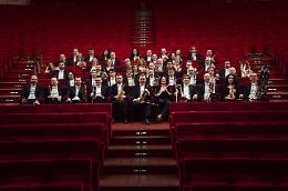 Un viaggio attraverso il tempo: la Filarmonica Trt celebra 20 anni con Copland e Mahler al Teatro Regio di Torino