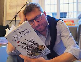 La storia del  top manager che ha lasciato tutto ed è diventato libraio: "Ora sono felice"