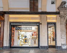 Torino come Parigi: in piazza San Carlo la prima Guerlain Boutique d'Italia
