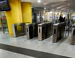 Abbonamenti per viaggiare a Torino: si acquistano anche in metro e si paga con Satispay